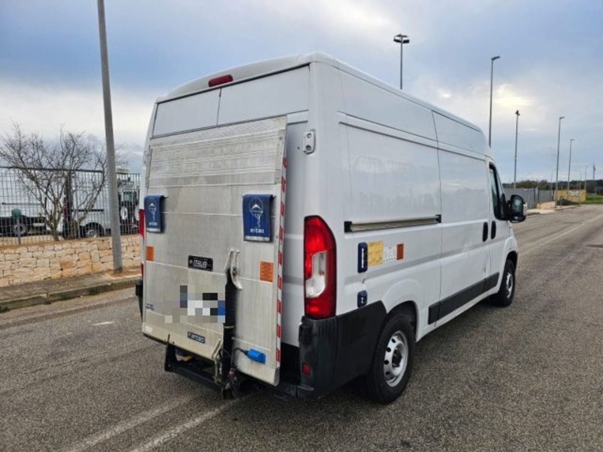 Fiat Ducato Furgone maxi 35 LH2 2.3 mjt 160cv Heavy Duty EVI (2)