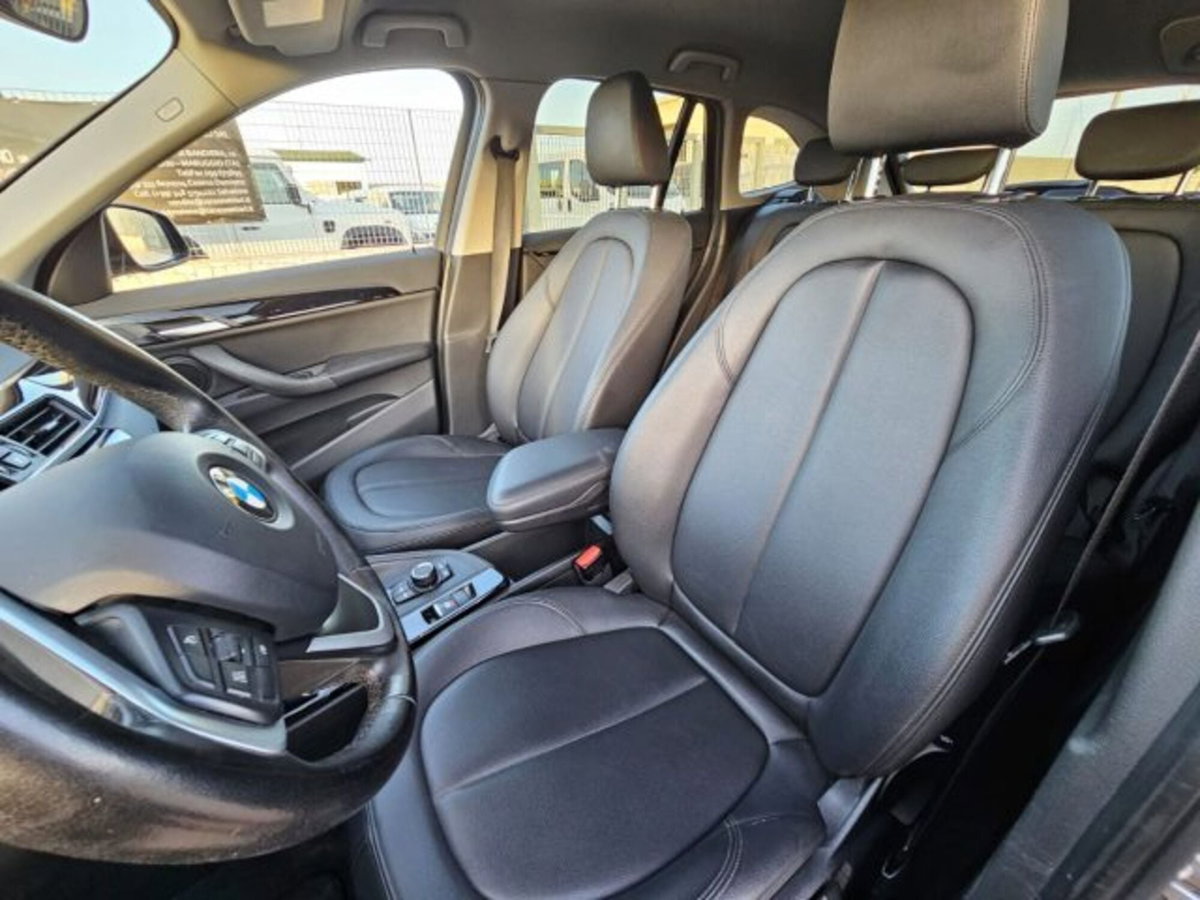 BMW X1 sDrive 18d Msport (9)