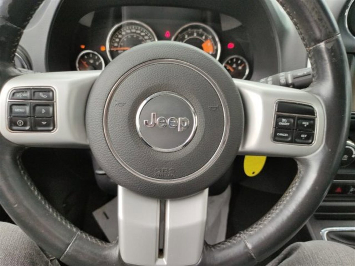 Jeep Compass 2.2 CRD Limited 2WD (8)