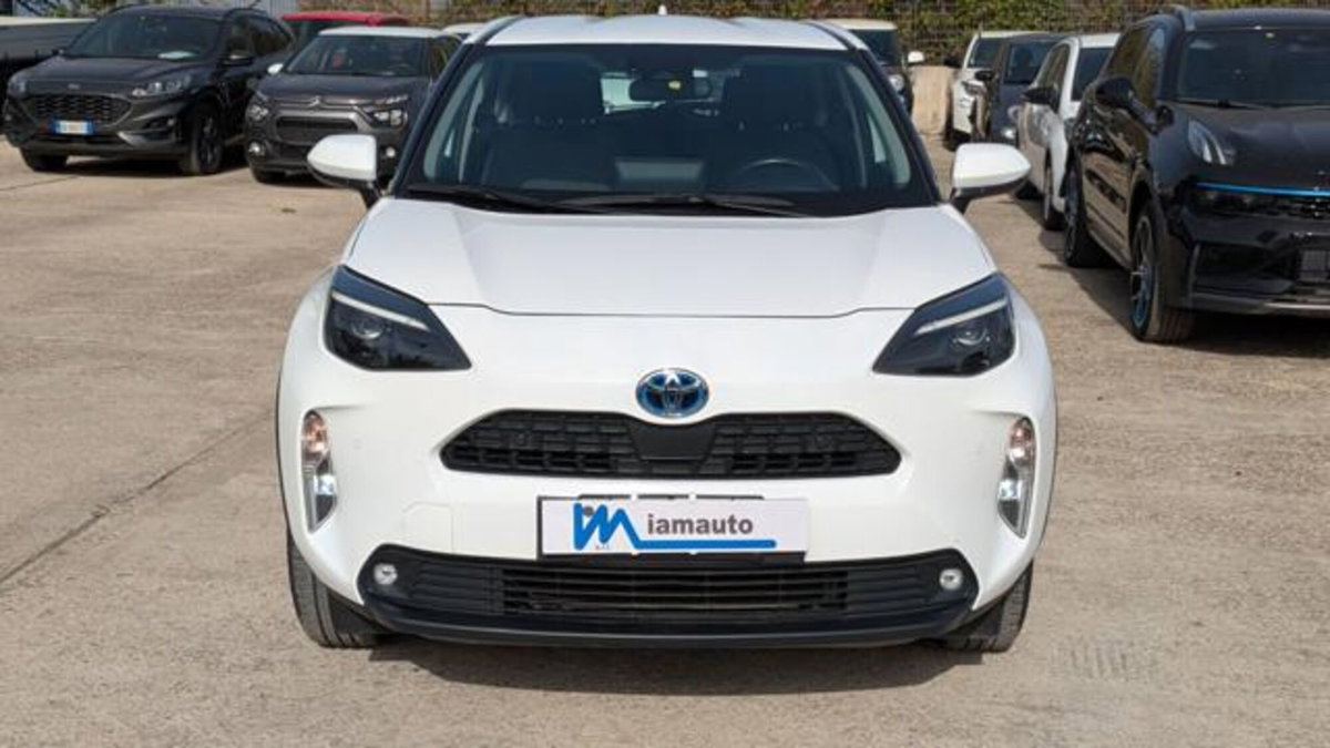 Toyota Yaris Cross Trend fwd 115cv e-cvt (2)