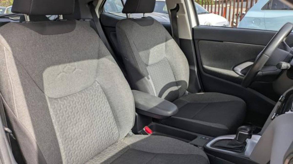 Toyota Yaris Cross 1.5 Hybrid 5p. E-CVT Premiere (17)