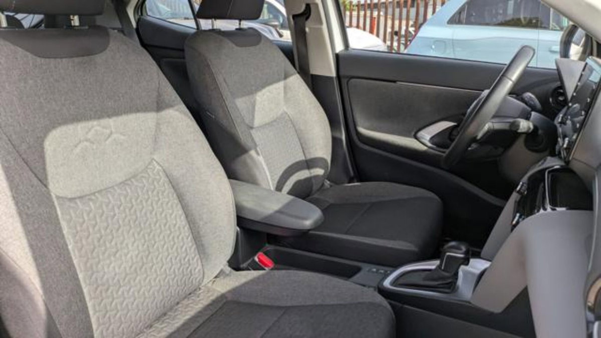 Toyota Yaris Cross 1.5 Hybrid 5p. E-CVT Premiere (9)