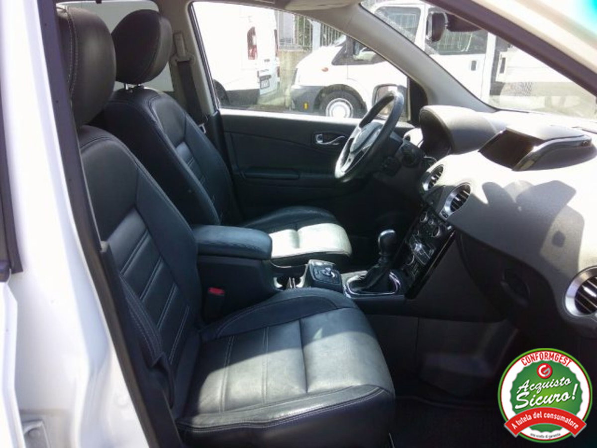 Renault Koleos 2.0 dCi 150CV 4X4 Luxe (13)