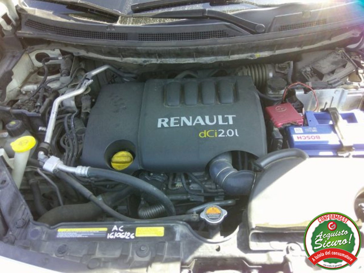 Renault Koleos 2.0 dCi 150CV 4X4 Luxe (14)
