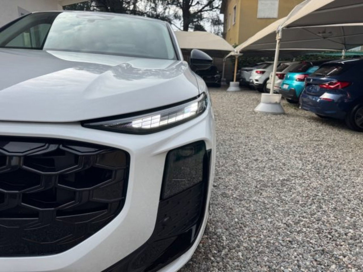 Audi Q3 Sportback 35 TFSI S tronic S line edition (10)