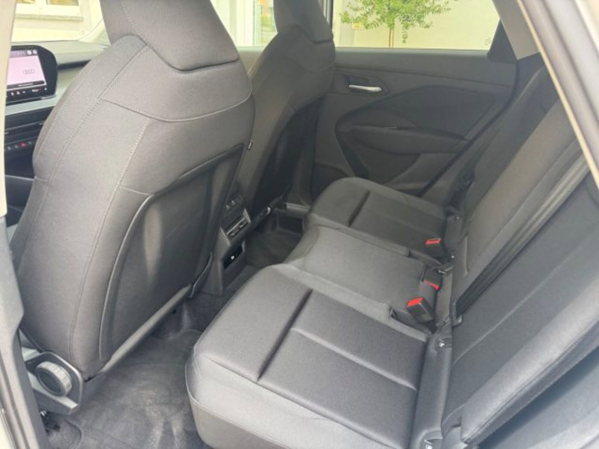 Audi Q3 Sportback 35 TFSI S tronic S line edition (17)