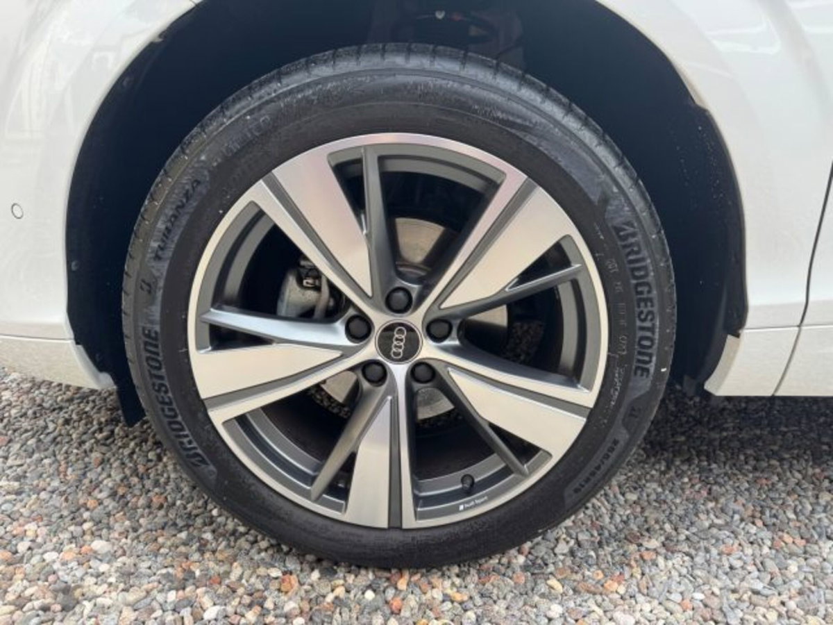 Audi Q3 Sportback 35 TFSI S tronic S line edition (4)