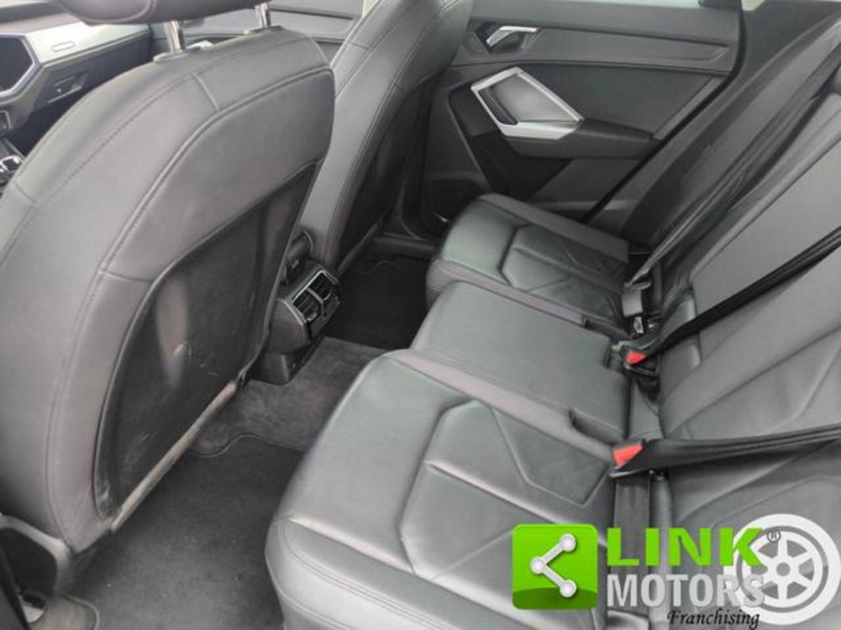 Audi Q3 40 TDI quattro S tronic Business Advanced (11)