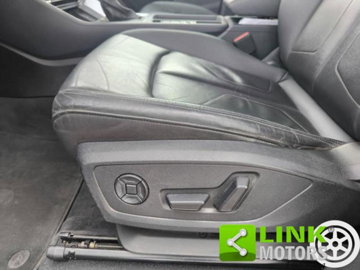 Audi Q3 40 TDI quattro S tronic Business Advanced (20)