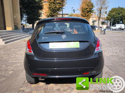 Lancia Ypsilon 1.2 69 CV 5 porte GPL Ecochic Black and Noir (5)