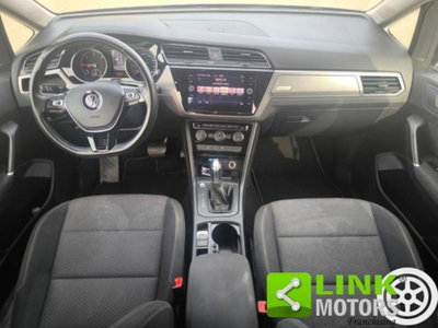 Volkswagen Touran 2.0 TDI 150 CV SCR DSG Comfortline BlueMotion Tech. (14)