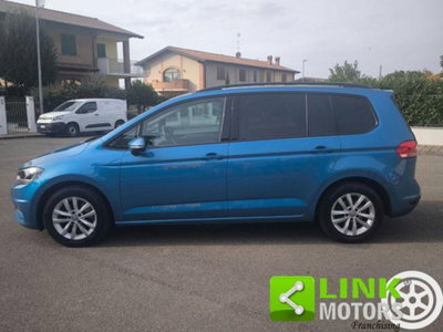 Volkswagen Touran 2.0 TDI 150 CV SCR DSG Comfortline BlueMotion Tech. (2)