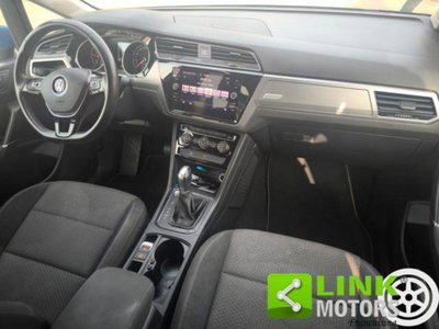Volkswagen Touran 2.0 TDI 150 CV SCR DSG Comfortline BlueMotion Tech. (6)