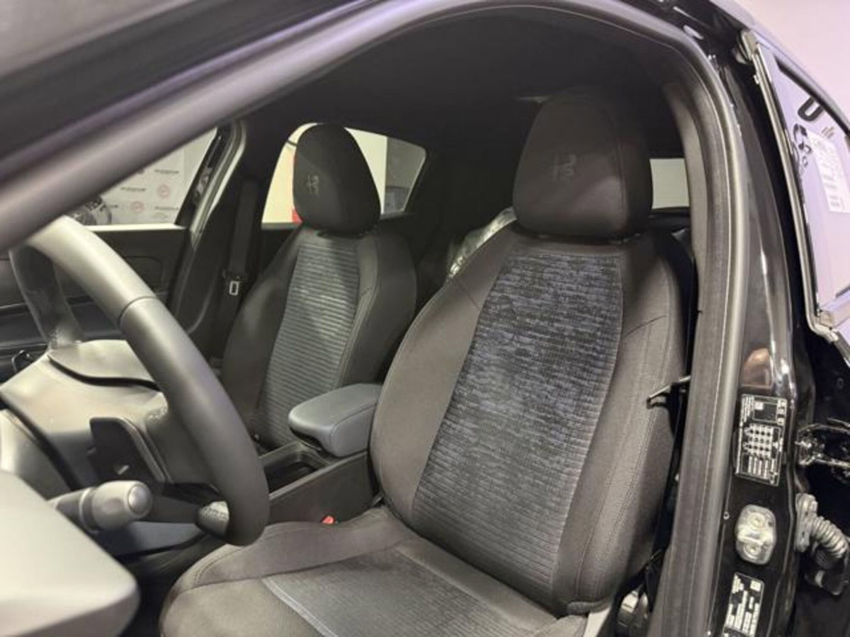 Alfa Romeo Junior 1.2 ibrida Sprint 145cv edct6 (10)