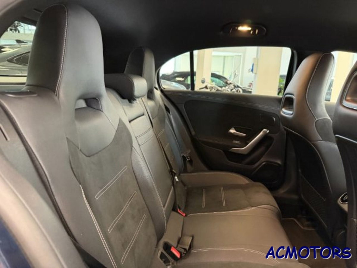 Mercedes-Benz Classe A 180 d AMG Line Premium Plus auto (12)