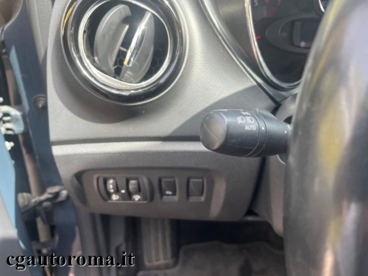 Renault Captur 1.2 TCe 120 CV EDC Energy R-Link (11)