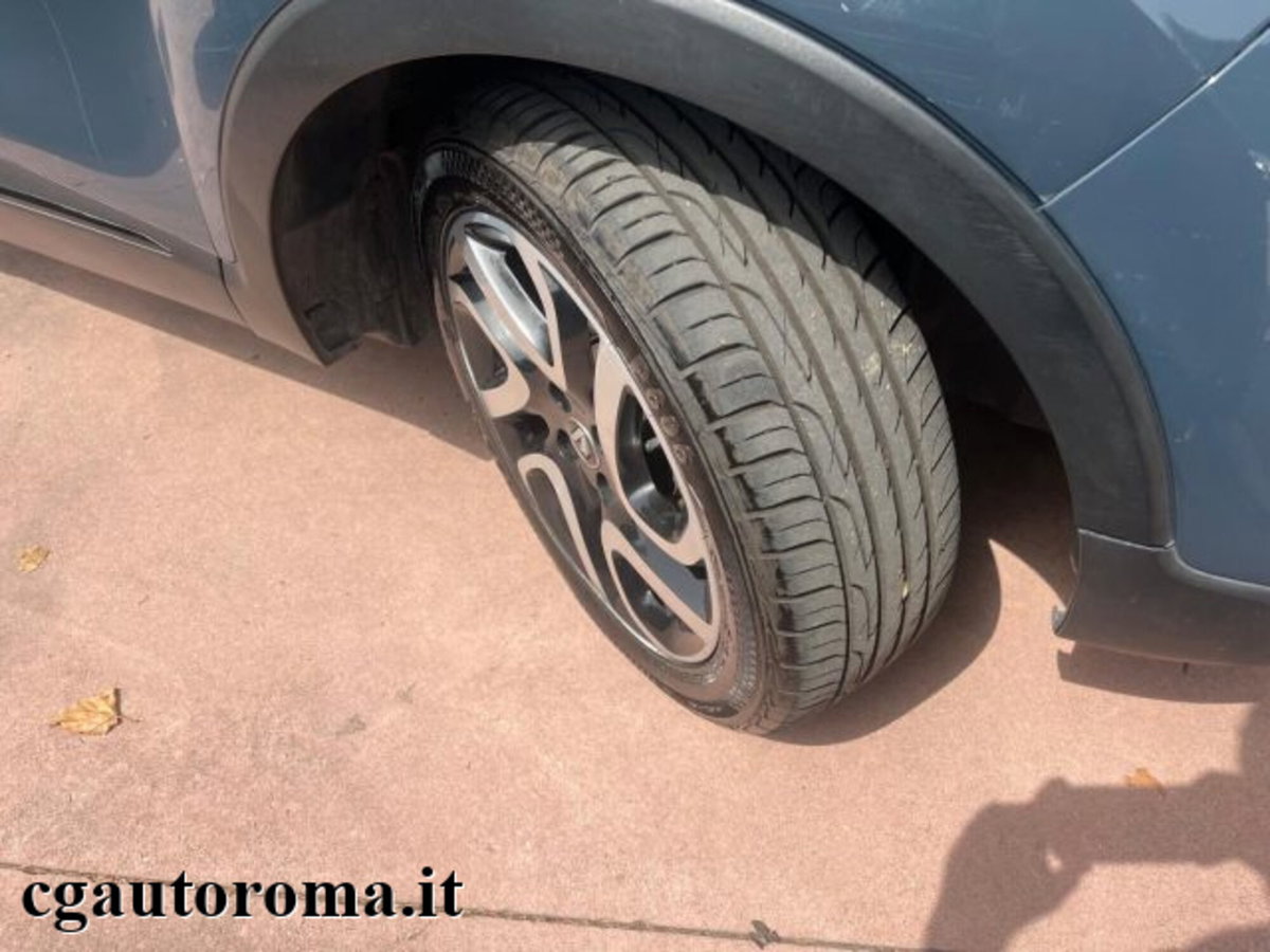 Renault Captur 1.2 TCe 120 CV EDC Energy R-Link (13)