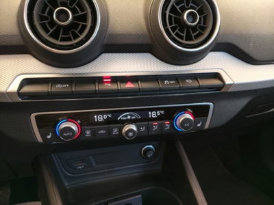 Audi Q2 Q2 30 TFSI Business (13)