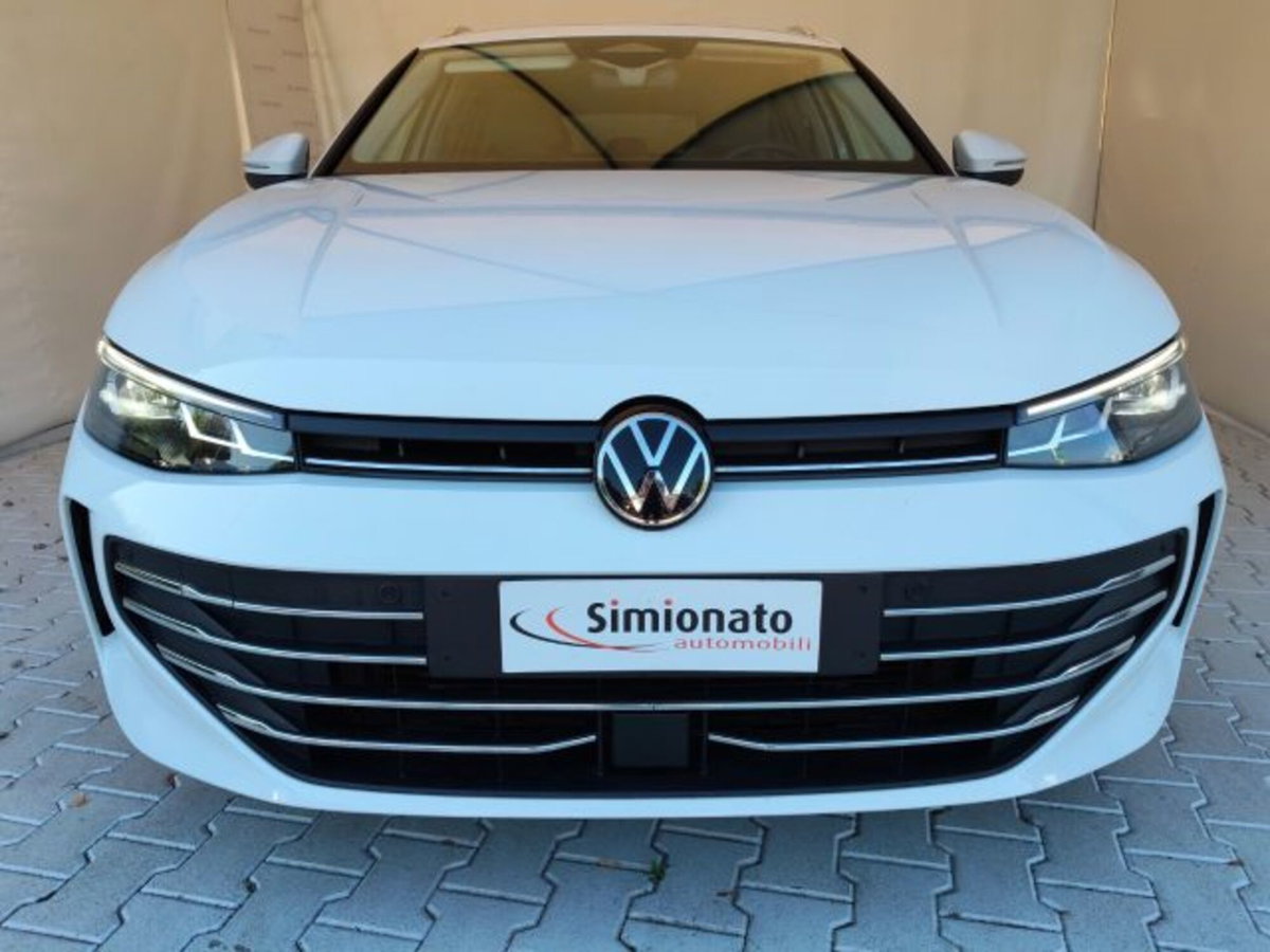 Volkswagen Passat Variant 2.0 TDI SCR EVO DSG Business (2)
