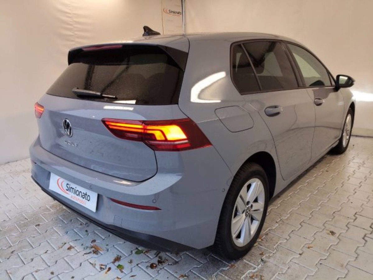 Volkswagen Golf 1.5 tsi Life 115cv (4)