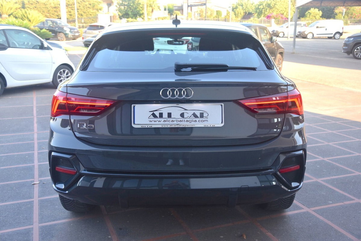Audi Q3 Sportback 35 TDI quattro S tronic Business Plus (6)