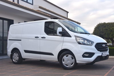Ford Transit Custom Furgone 270 2.0 TDCi 130 PC-DC Furgone Trend usato
