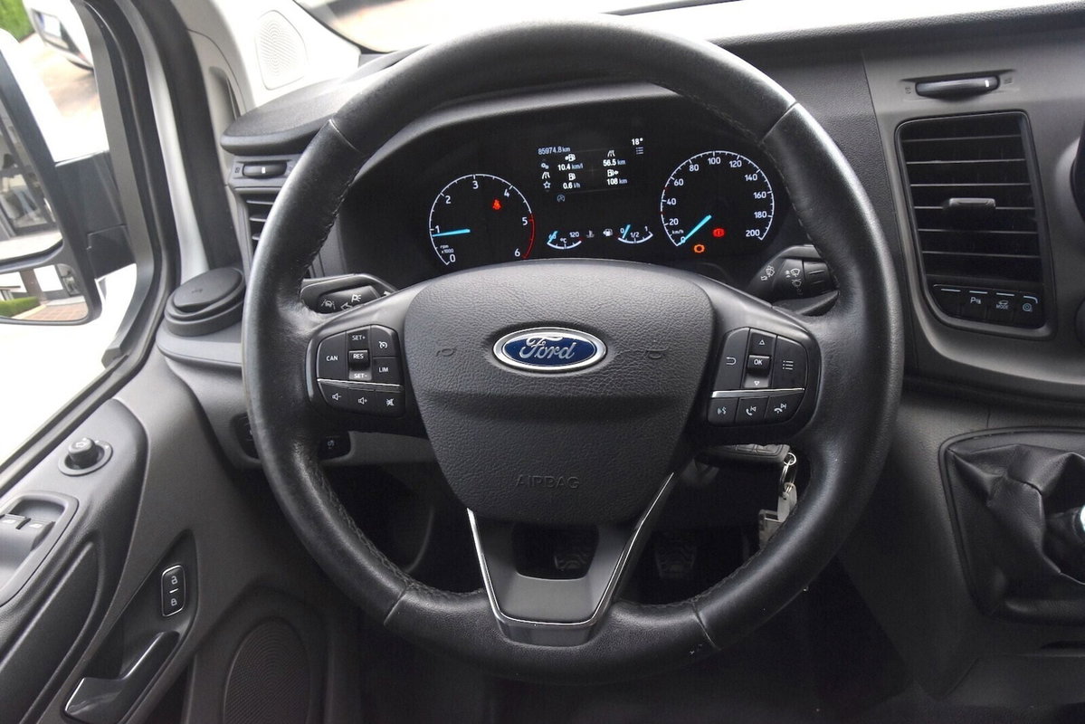Ford Transit Custom Furgone 270 2.0 TDCi 130 PC-DC Furgone Trend (14)