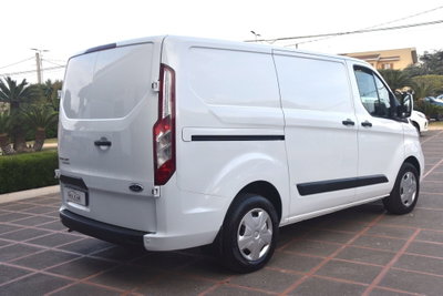 Ford Transit Custom Furgone 270 2.0 TDCi 130 PC-DC Furgone Trend (7)