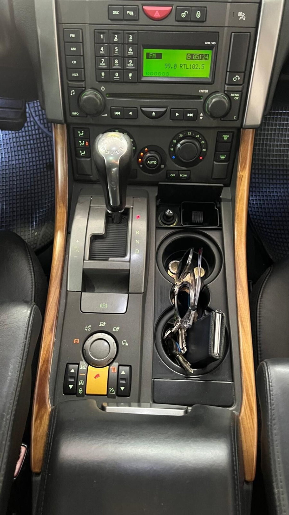 Land Rover Range Rover Sport 2.7 TDV6 HSE (17)