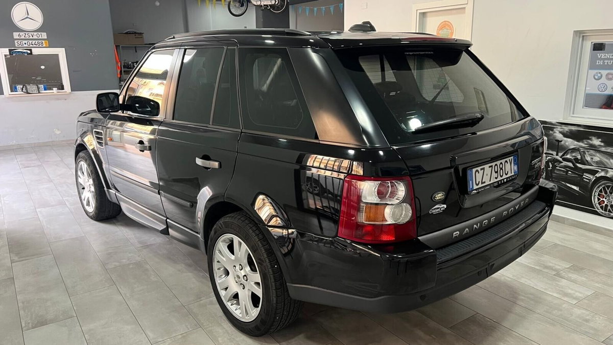 Land Rover Range Rover Sport 2.7 TDV6 HSE (6)