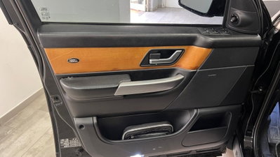 Land Rover Range Rover Sport 2.7 TDV6 HSE (8)