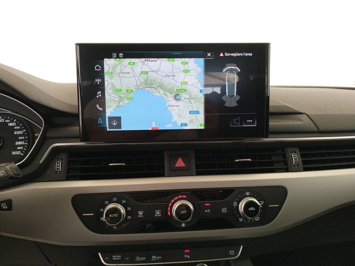 Audi A4 35 TDI/163 CV S tronic Business (16)