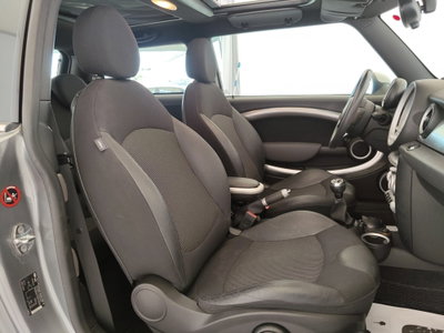 MINI Mini 1.6 16V Cooper S (15)