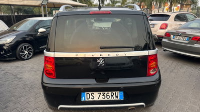 Peugeot 1007 1.6 Sporty 2Tronic (7)