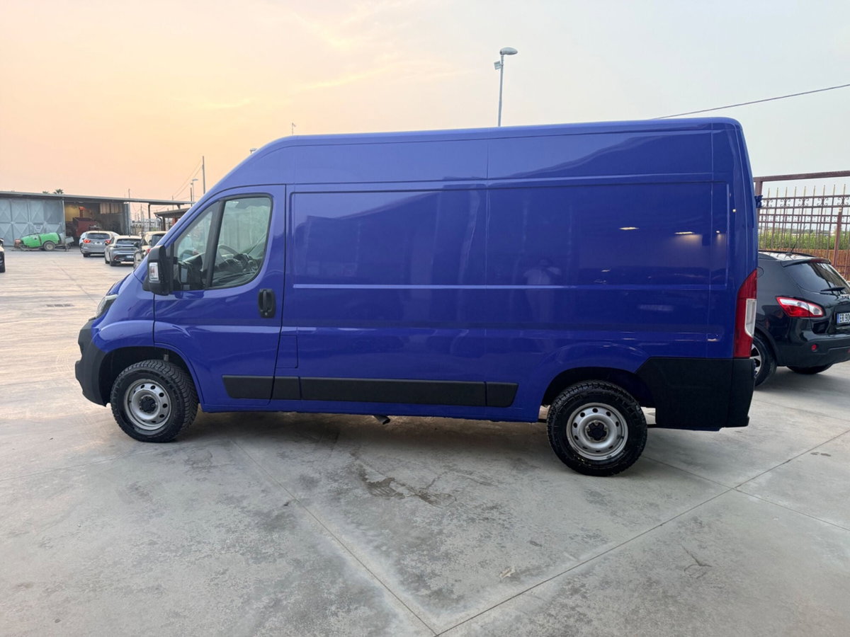 Fiat Ducato Furgone 35 2.2 Mjt 120CV PLM-SL-TM Furgone (13)