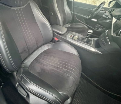 Peugeot 308 SW BlueHDi 120 S&S Allure (10)