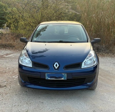 Renault Clio 1.5 dCi 70CV 5 porte Confort (5)