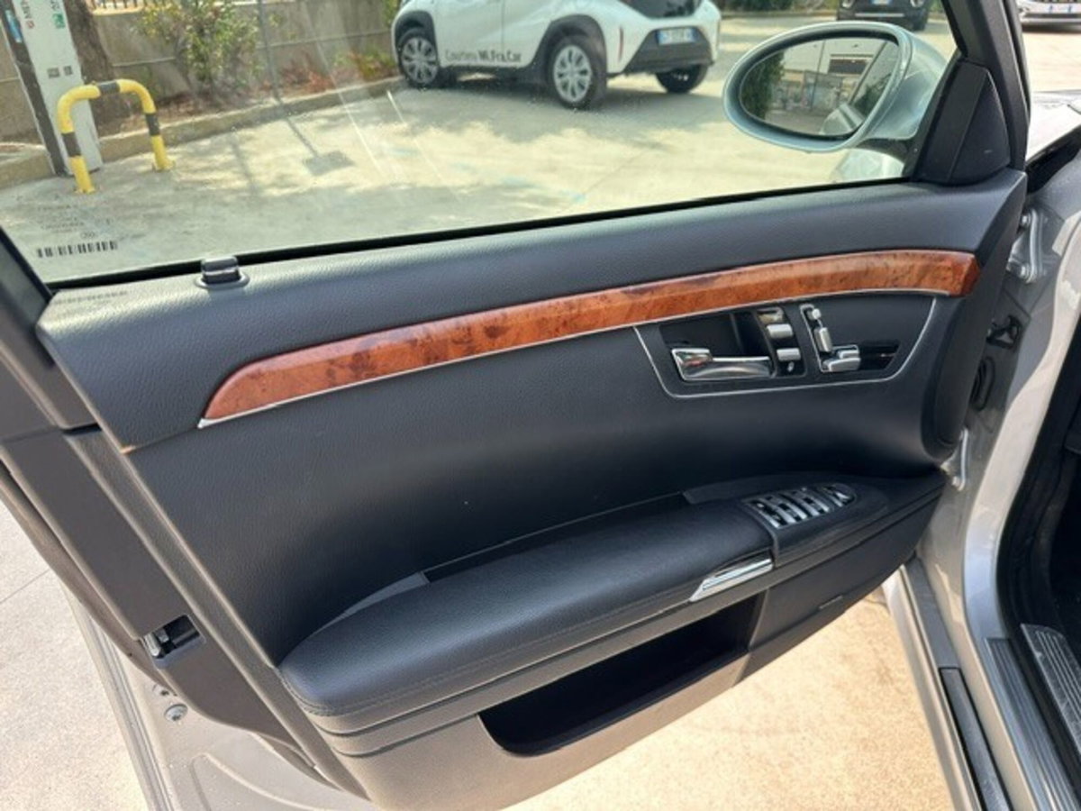 Mercedes-Benz Classe S 320 CDI Avantgarde (8)
