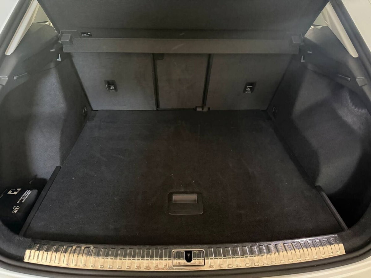 Audi Q3 Sportback 35 TDI quattro S tronic S line edition (13)