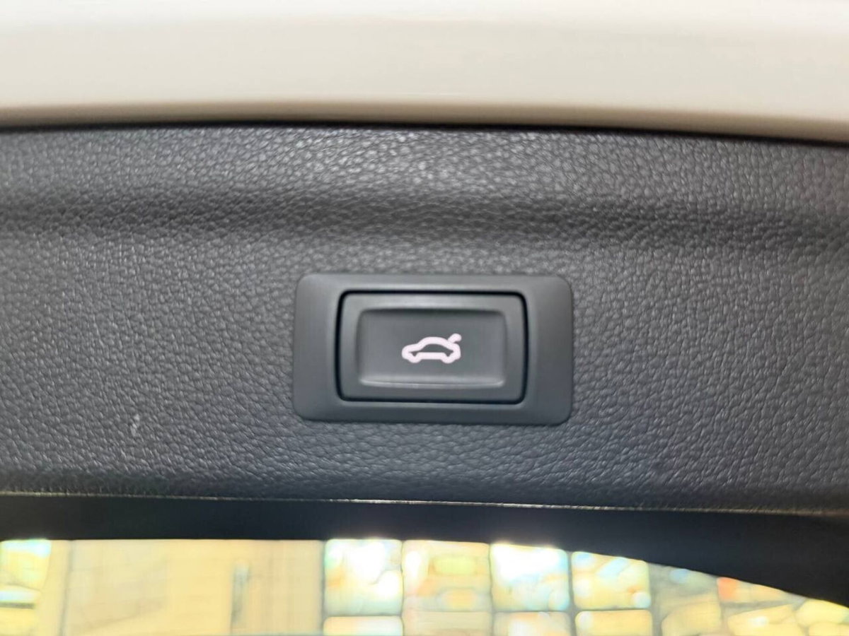 Audi Q3 Sportback 35 TDI quattro S tronic S line edition (16)