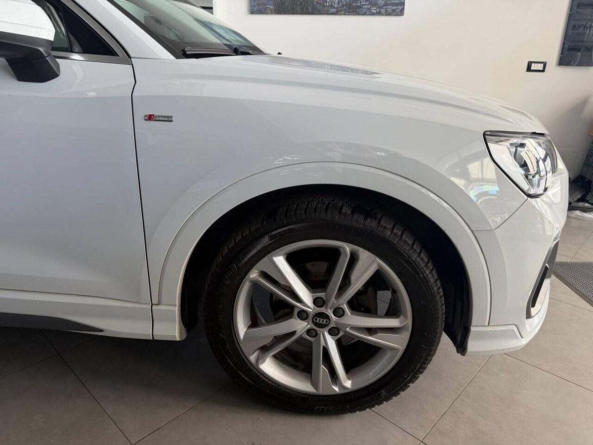 Audi Q3 Sportback 35 TDI quattro S tronic S line edition (3)