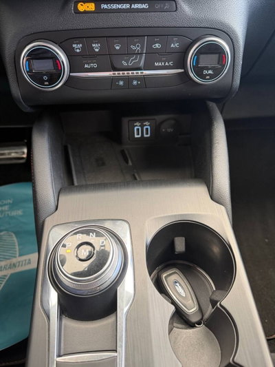Ford Kuga 1.5 EcoBlue 120 CV 2WD ST-Line (9)