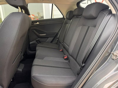 Volkswagen T-Roc 2.0 tdi Life 150cv dsg (12)