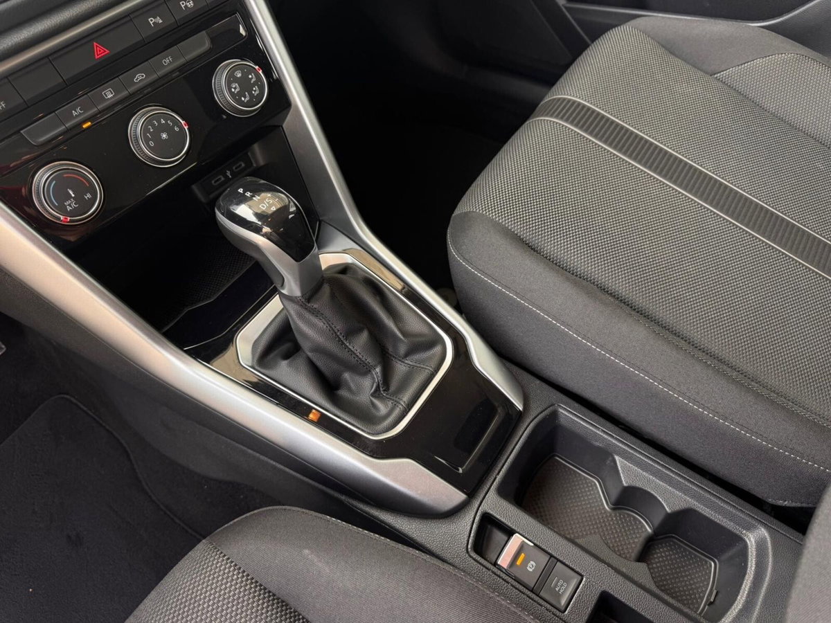 Volkswagen T-Roc 2.0 tdi Life 150cv dsg (9)