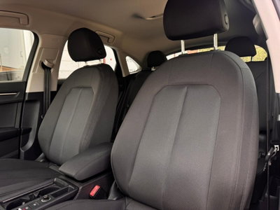 Audi Q3 Sportback 40 TDI quattro S tronic Business Plus (10)