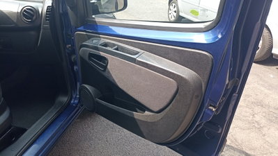 Fiat Qubo 1.3 MJT 80 CV Lounge (10)