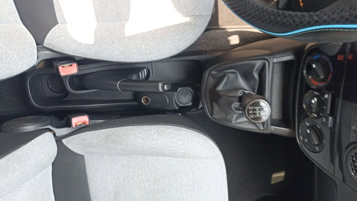 Fiat Qubo 1.3 MJT 80 CV Lounge (17)