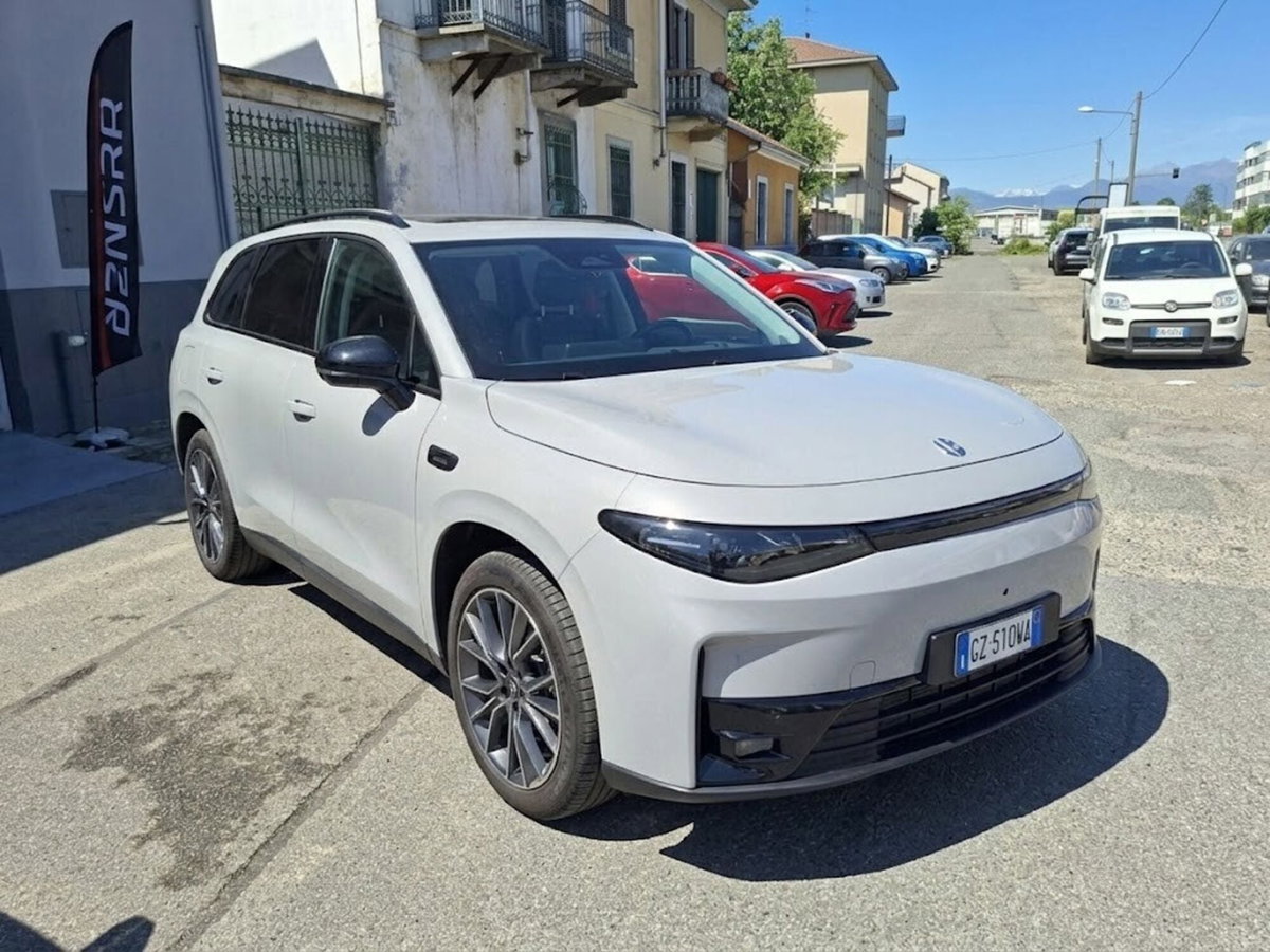 Leapmotor C10 C10 reev hybrid Design (3)