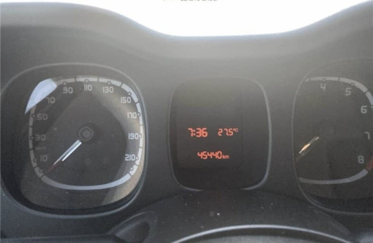 Fiat Panda 1.0 FireFly S&S Hybrid City Life (10)