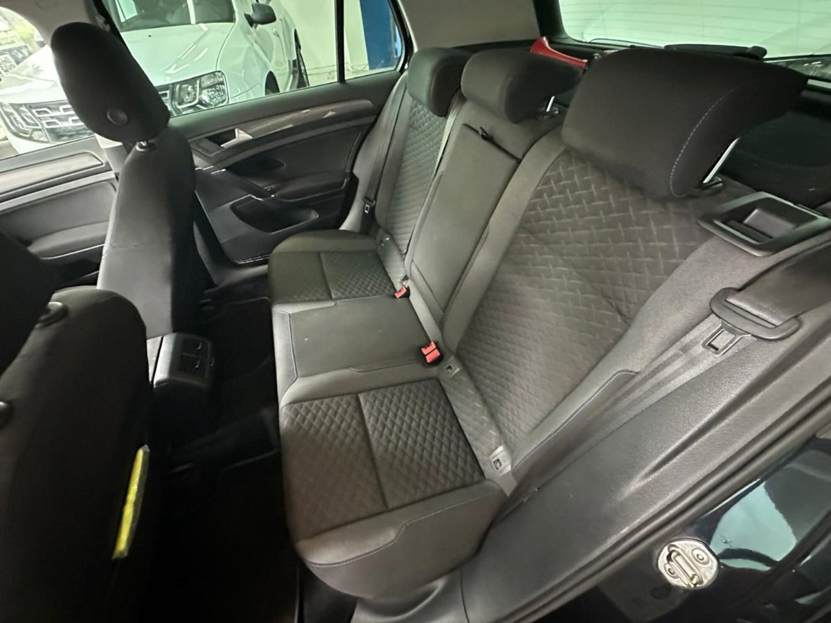 Volkswagen Golf 1.6 TDI 115 CV 5p. Highline BlueMotion Technology (11)